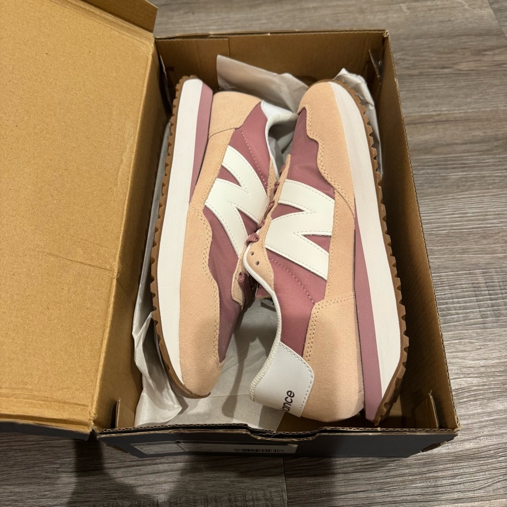 New Balance 237 Rose Rose Suede Leather Athletic Lace Up Sneakers - Picture 10 of 12